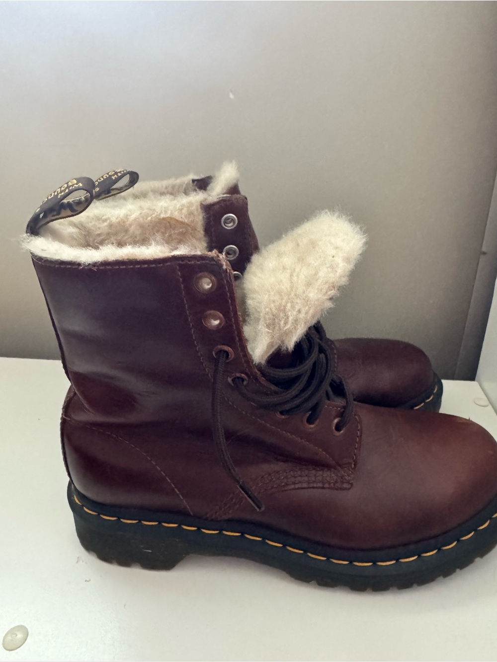 Dr martens 1460 Serena boots in butterscotch leather with cream faux fur lining - Picture 3 of 8